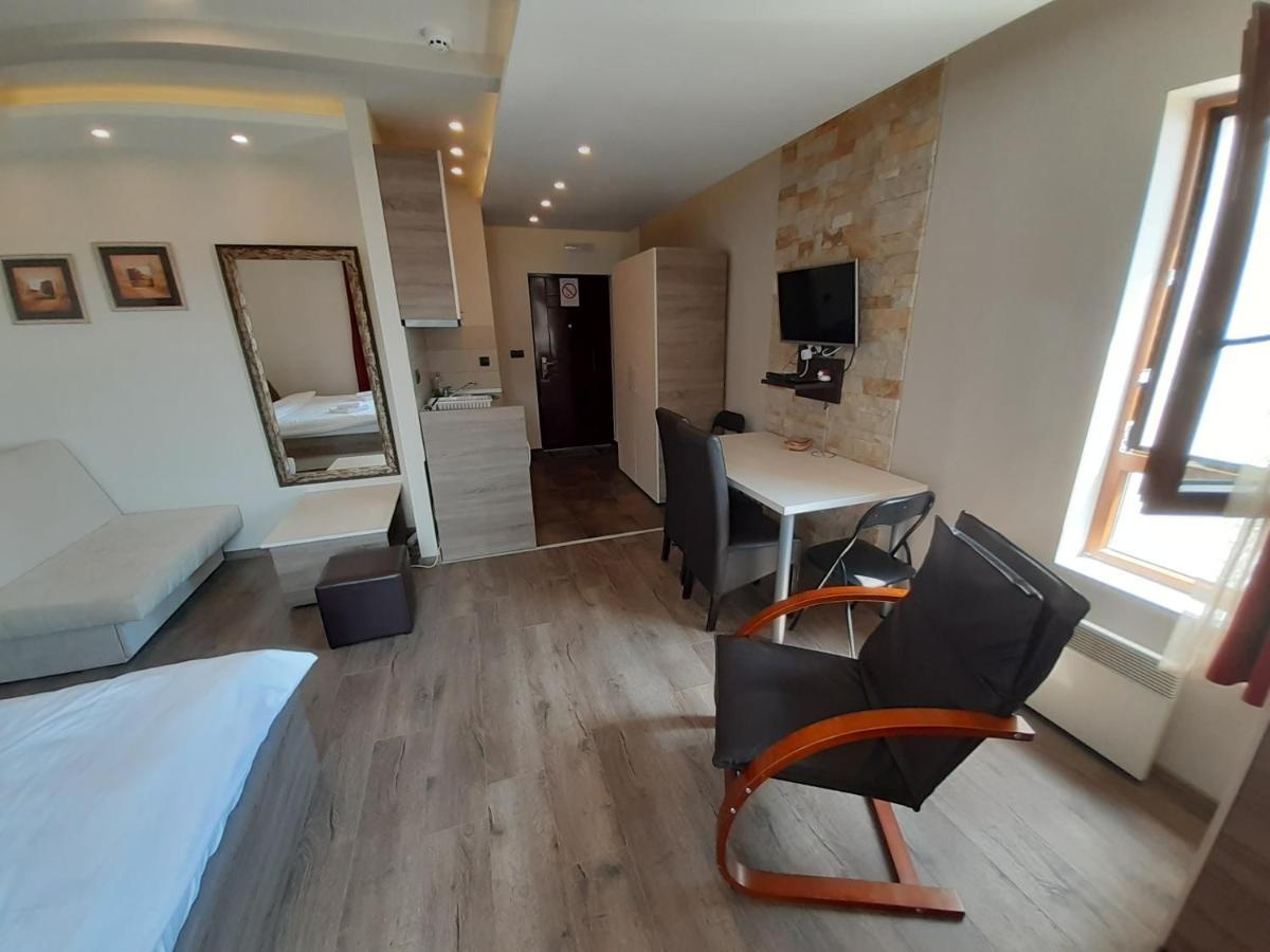 Panorama Apartments In Milmari Resort Kopaonik Eksteriør billede